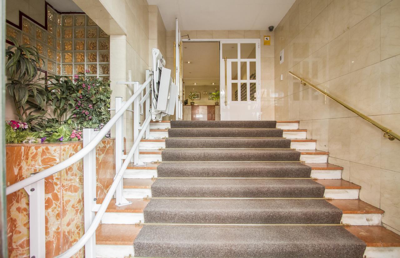 Charming Puerta De Atocha Madrid Apartman Kültér fotó